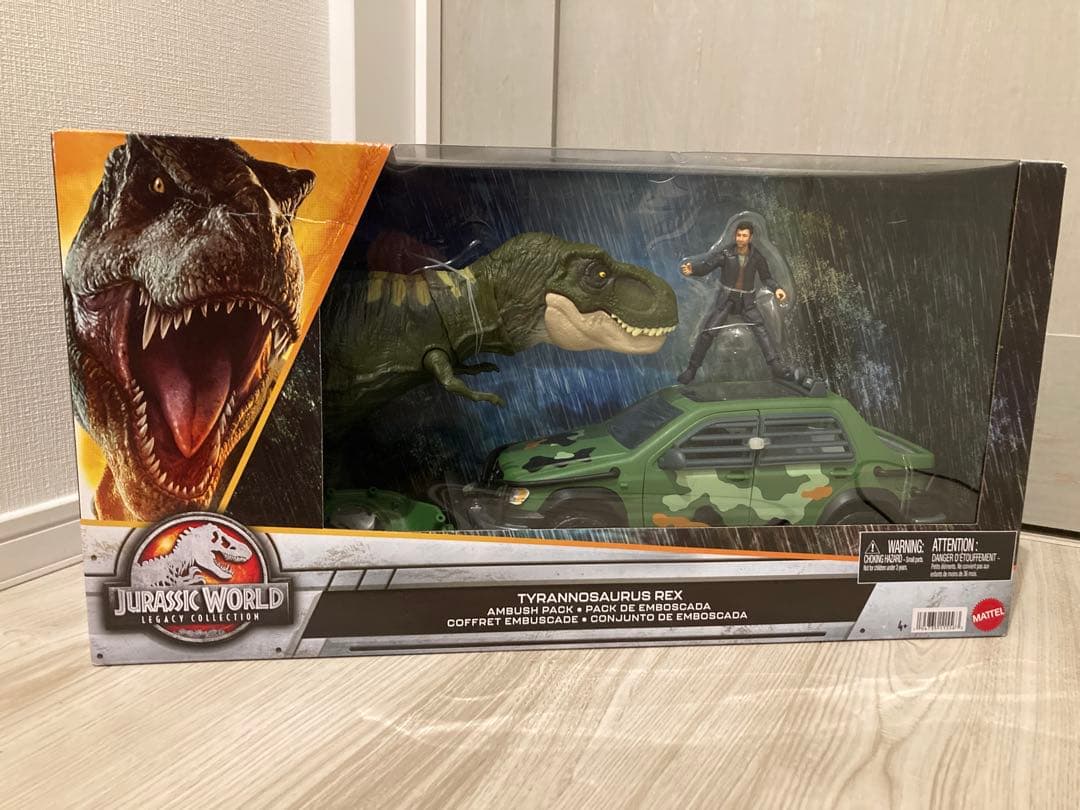ジュラシックパーク　マテルティラノサウルスレックスアンブッシュパック　新品未開封