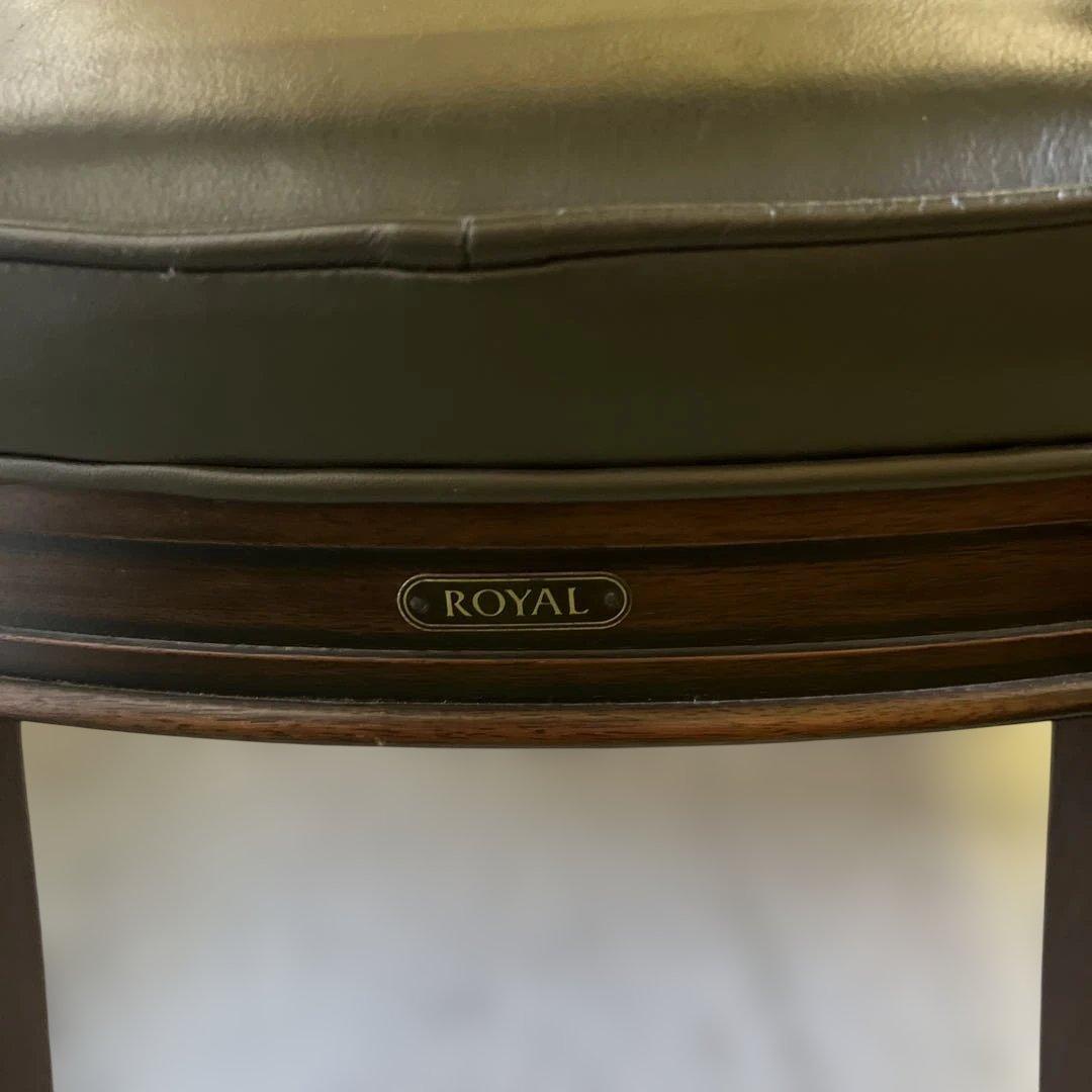 maruni/マルニ 地中海ロイヤル　「シャルル」 本革張りアームチェア