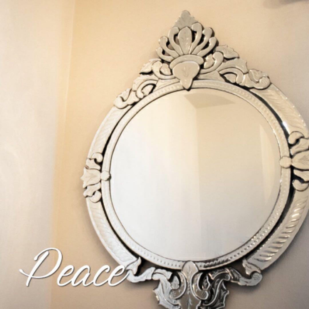 壁掛け鏡 壁掛けミラー アンティーク調ミラー 　ピースPeace
