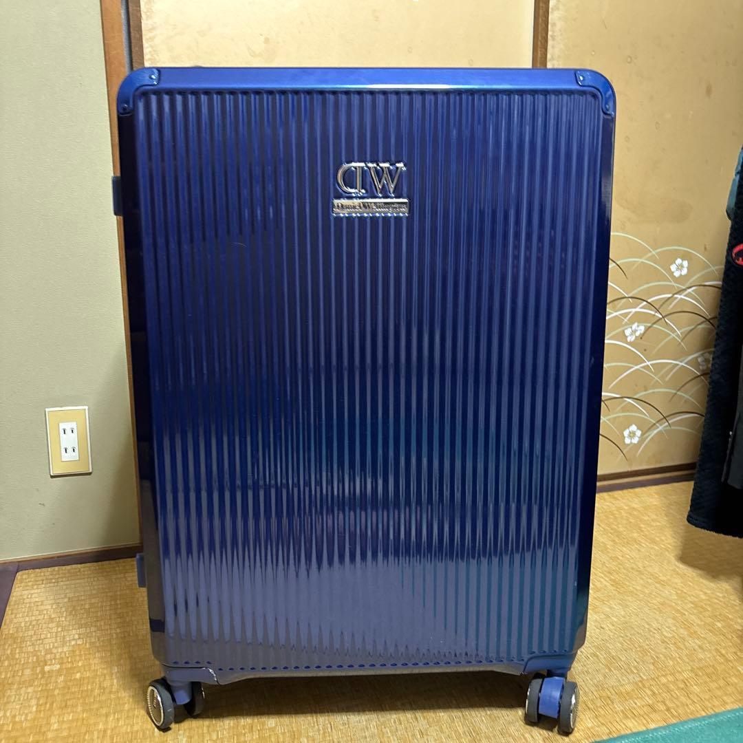 Daniel Wellington ネイビー キャリーケース