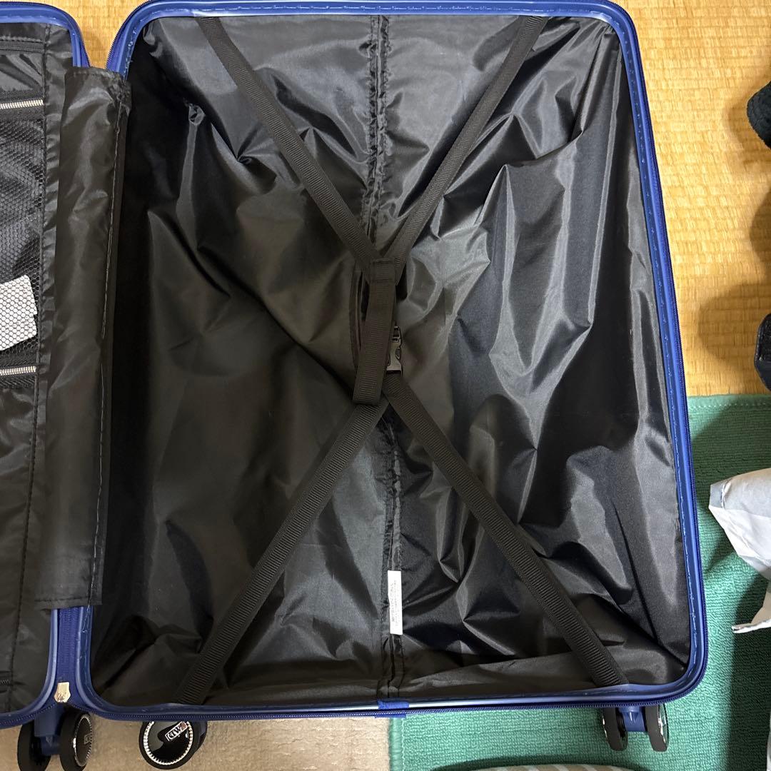 Daniel Wellington ネイビー キャリーケース