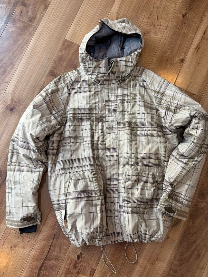 そぱんOakley Backyard Fit スノーボードジャケット