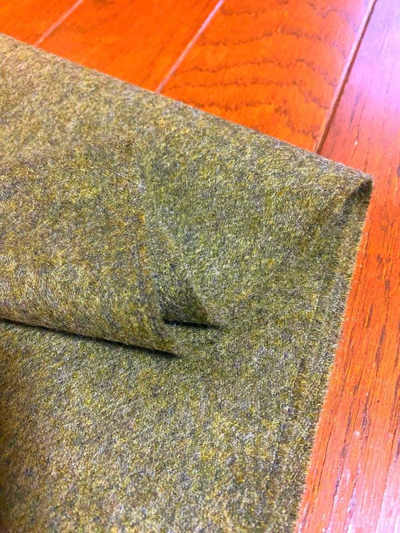 【未使用品】LOEWE マフラー カシミア100% カーキグリーン