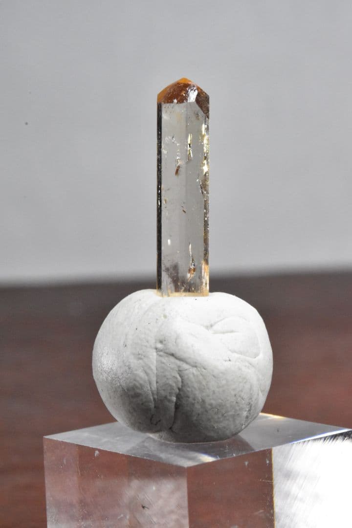 パキスタン カトラン産 ピンクトパーズ単結晶2