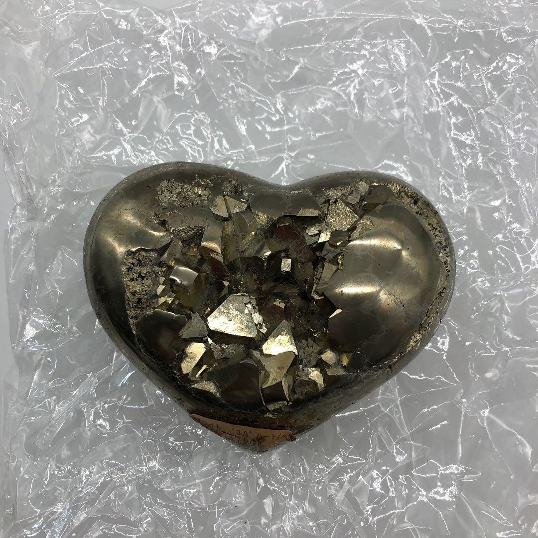 ペルー産・パイライト・ハート型♡
