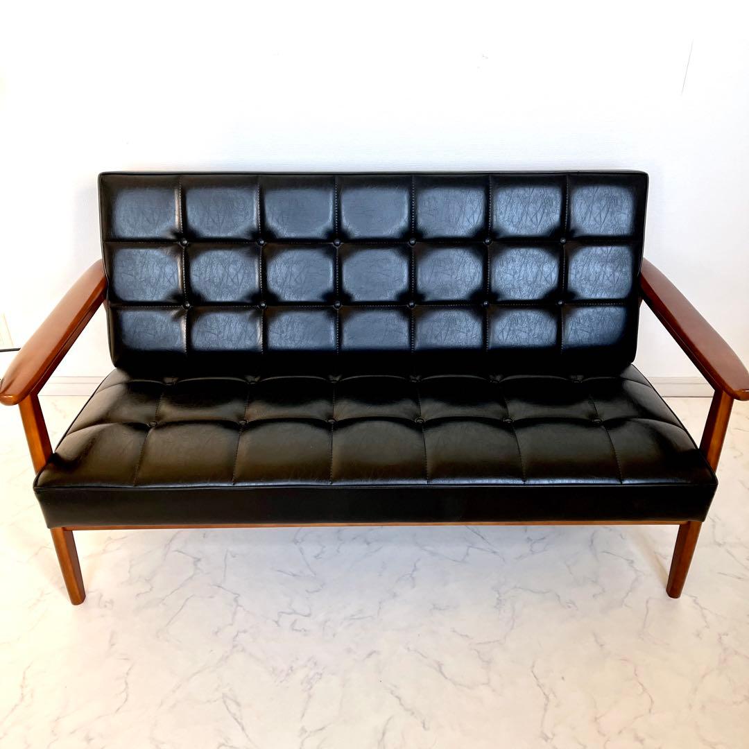 Oyu　カリモク4点セット2.5人掛けソファー 黒レザー