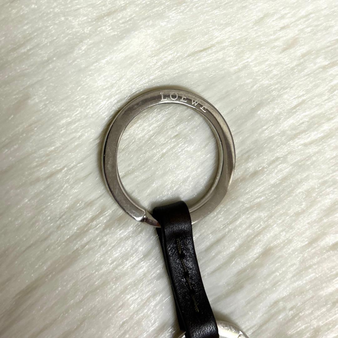 LOEWE ロエベ アナグラム チャーム シルバー金具 キーリング