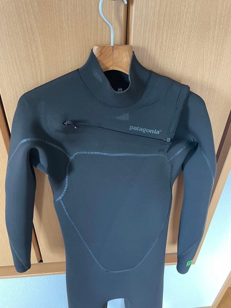 S*.様 【美品】patagonia R2ウェットスーツMSサイズ