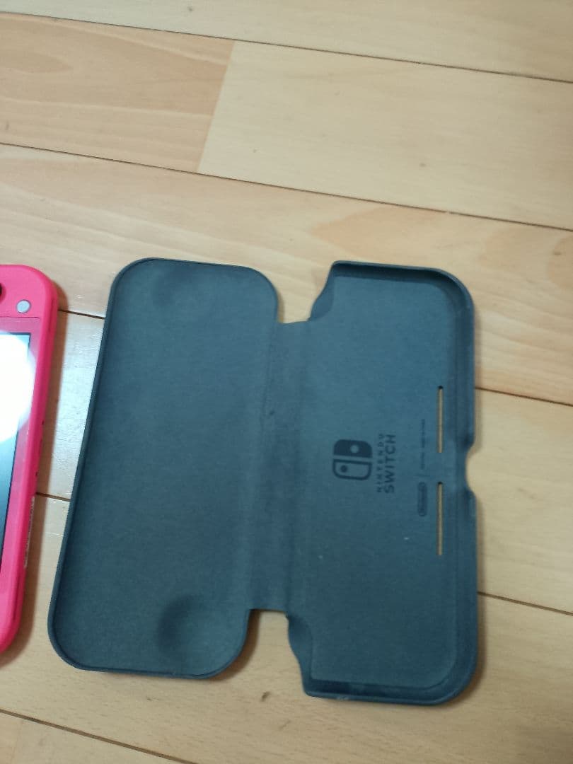 Nintendo Switch Lite ピンク 本体 カバー付き