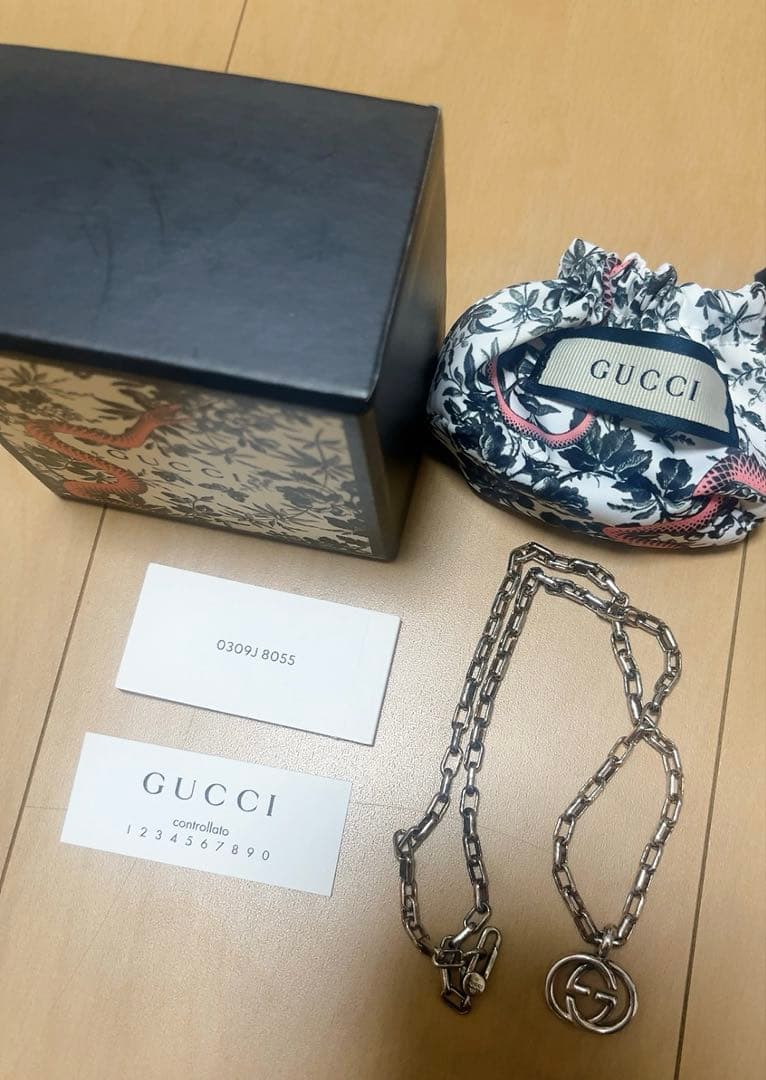 GUCCIグッチ CGロゴ インターロッキング　Ag925太め ネックレス