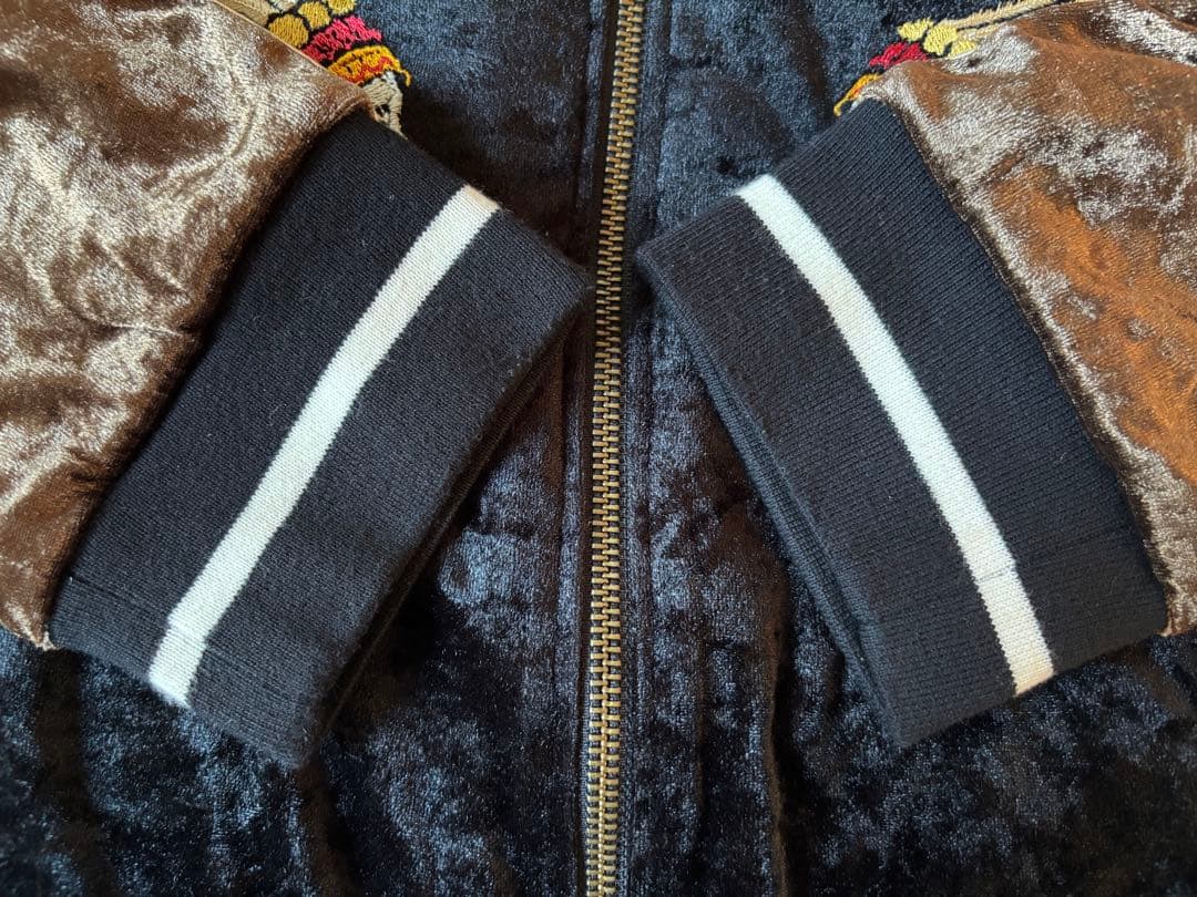 obelisk オベリスク　刺繍 ベルベット スカジャン