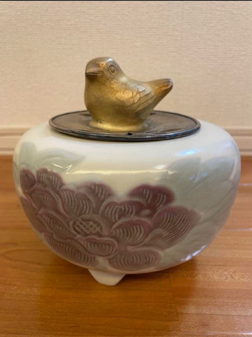 お値下げセール！島田文雄 鮮磁牡丹文 香炉 共箱