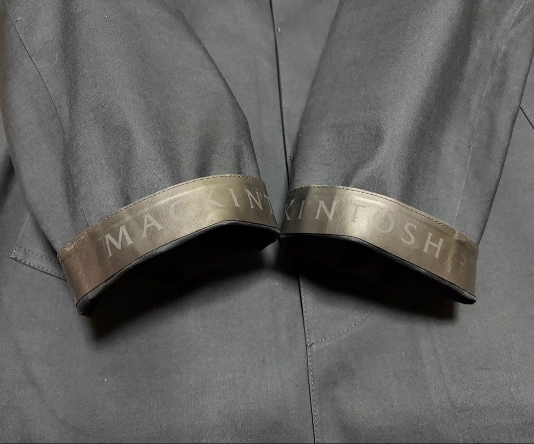 マッキントッシュ　DUNKELD - ゴム引きコート　ブラック