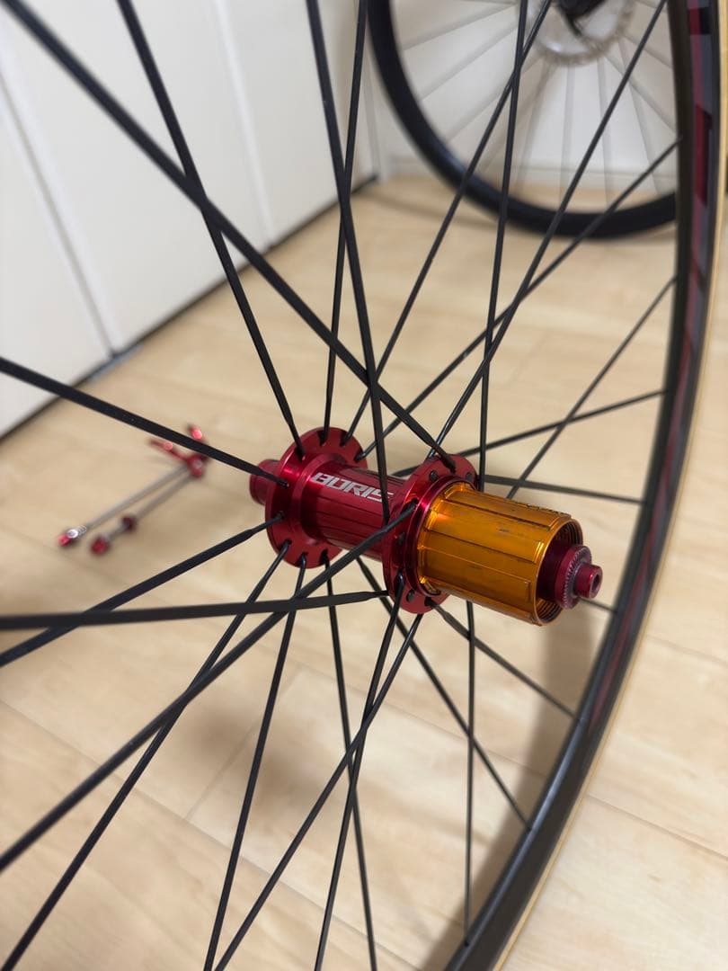 カーボンチューブラホイール