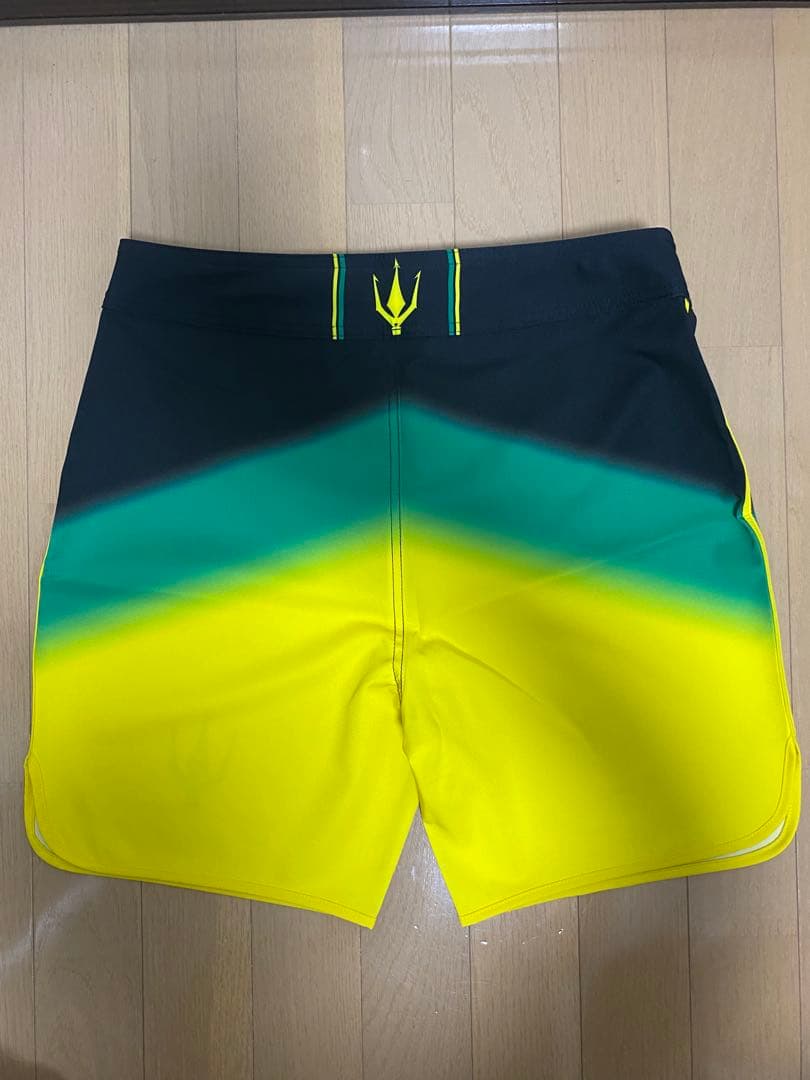 FIED ファイド　サーフパンツ　新品未使用28インチ