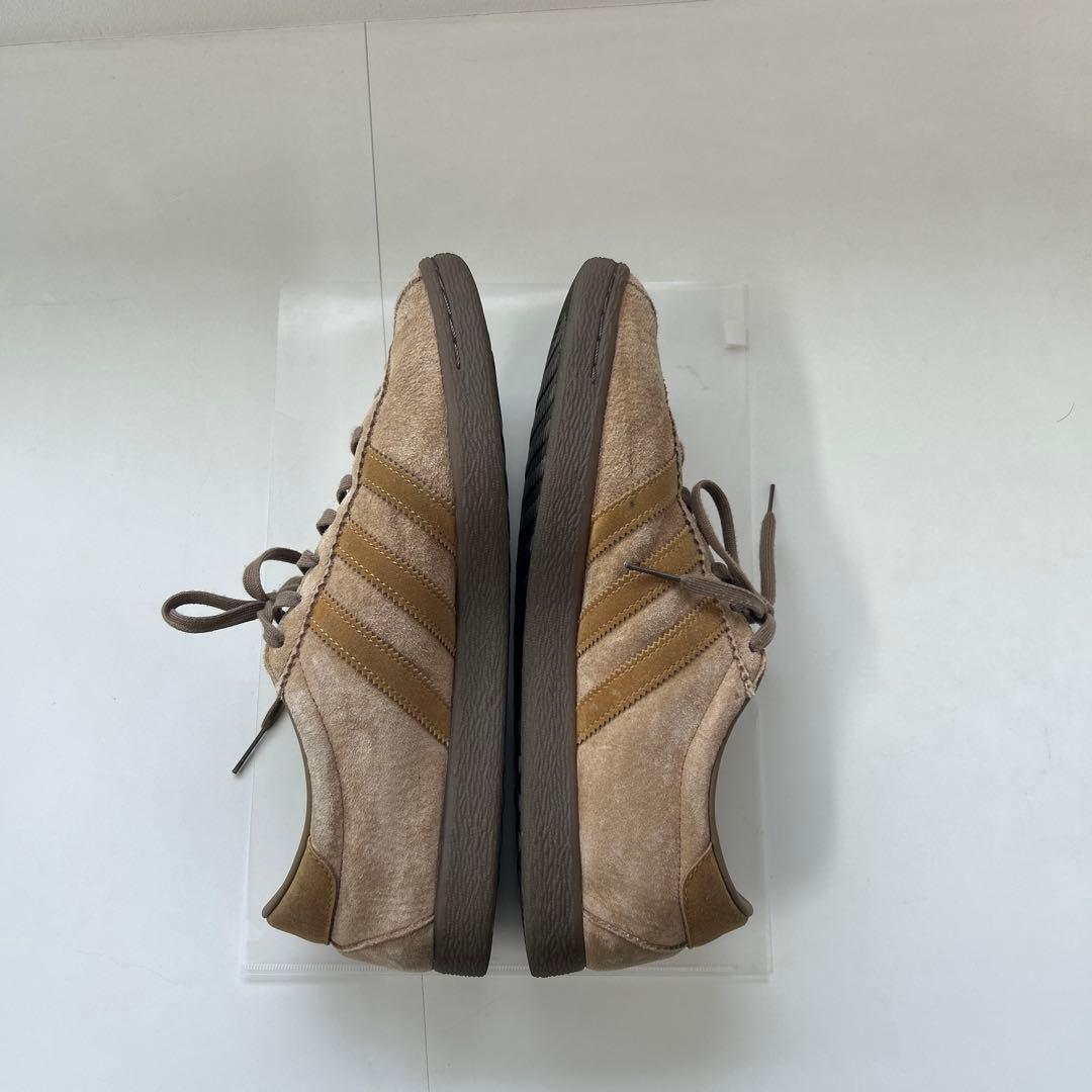 adidas タバコ　ベージュ スエードスニーカー