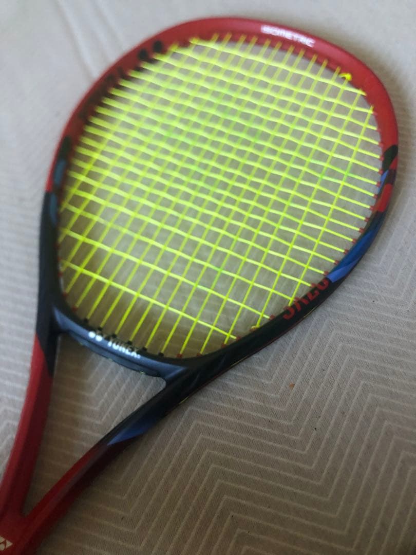 ヨネックス YONEX V CORE 100 ブイコア