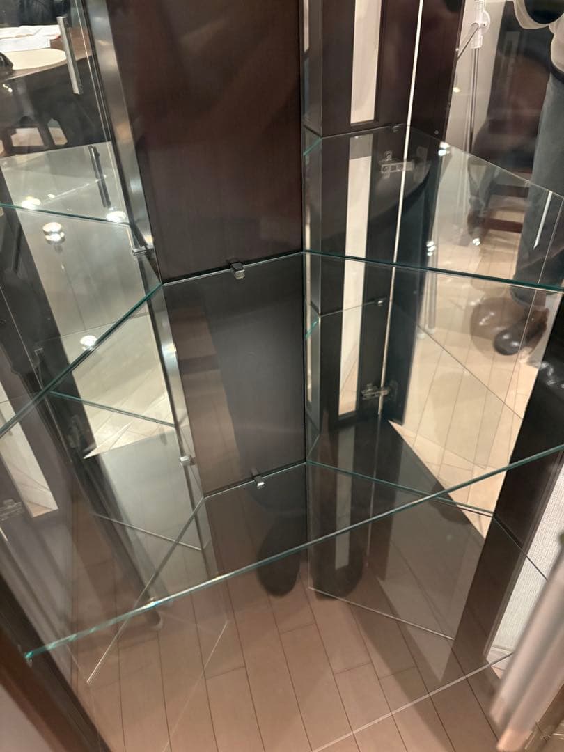 ガラス棚　ショーケース棚　4段　照明付き