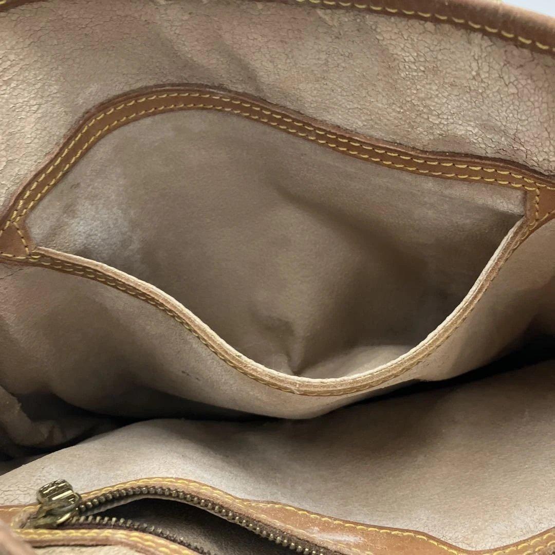 ルイヴィトン バケット GM モノグラム トートバッグ M42236