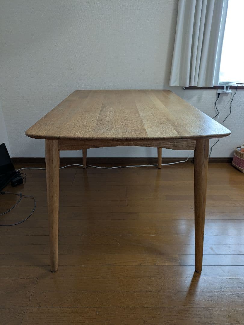 大塚家具　ダイニングテーブル　シネマ