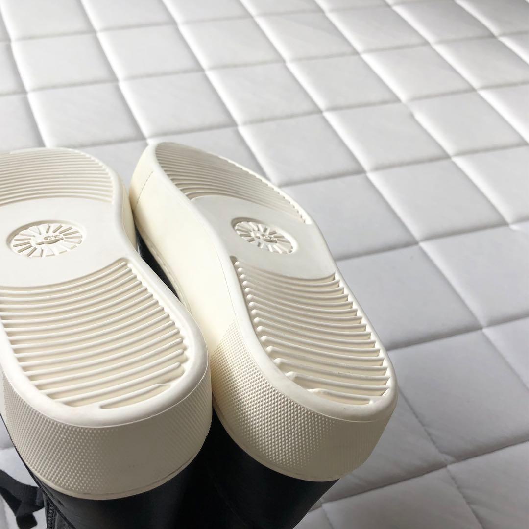 新品試着 UGG OLLI アグ レザー ハイカット ブラック サイドジップ23