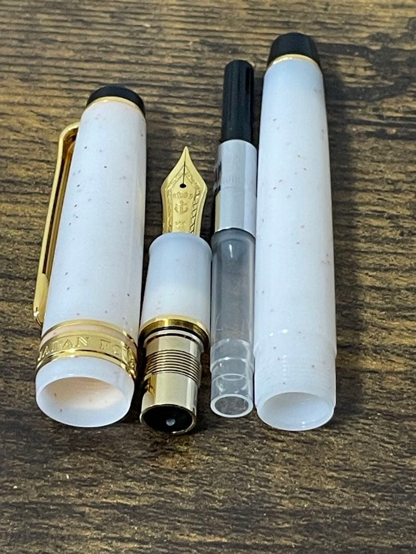 試筆のみ　四季織　雪椿　万年筆　MF セーラー　万年筆　コンバーター＆ケース付き