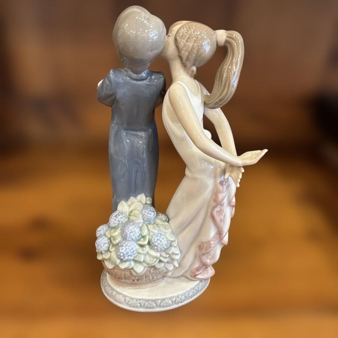 Lladro リヤドロ　5555 「すてきよ」　箱付