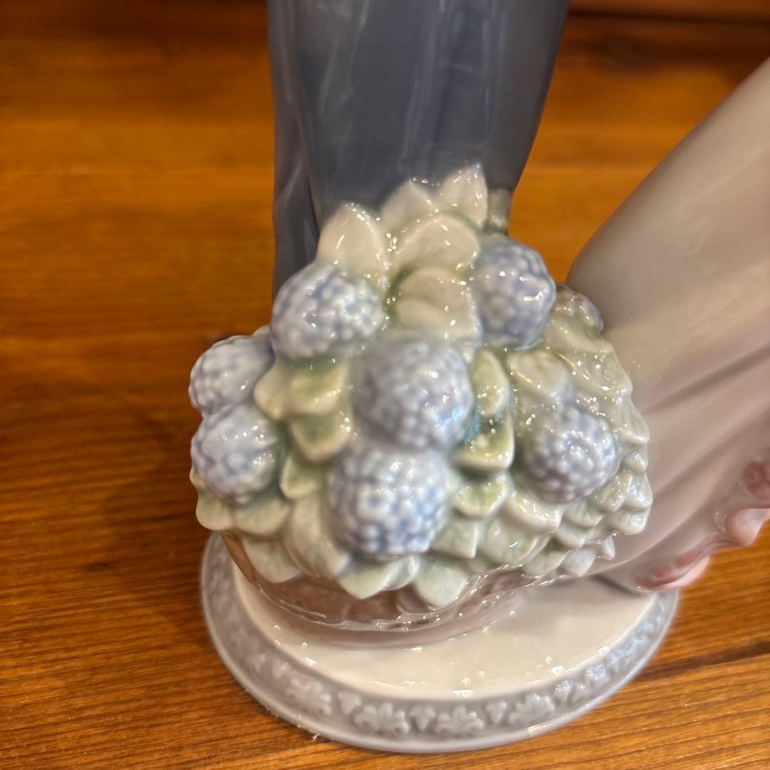 Lladro リヤドロ　5555 「すてきよ」　箱付