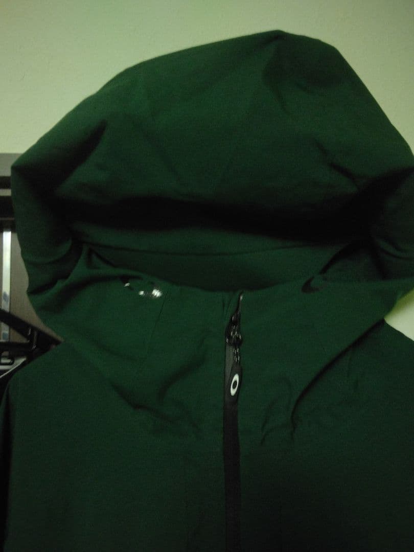 新品 OAKLEY M 上下セット　スノーシェル　スキー スノーボード ウエア