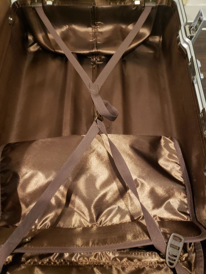 TRIDENT　TSAロック付　ダイヤル式　キャリーケース　スーツケース　92㍑