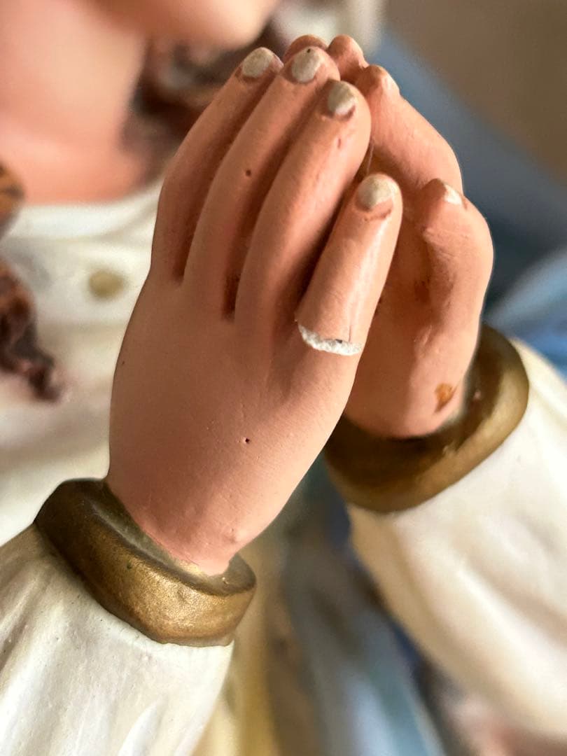 【訳あり超希少品】美顔の聖母マリア半身像　アンティーク