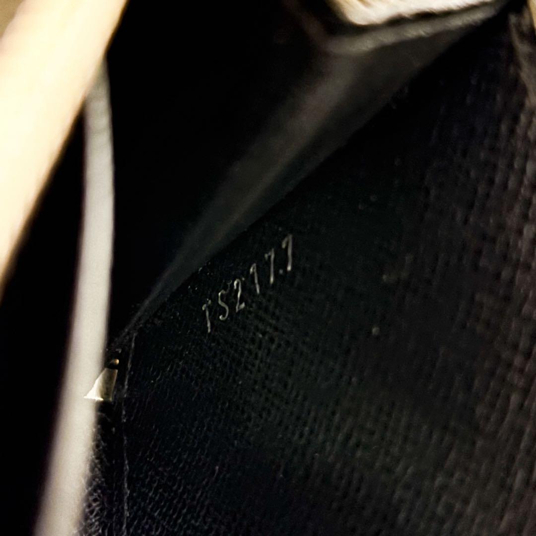 【良品】ルイヴィトン エピ ジッピーパース 黒 カードケース 小銭入れ