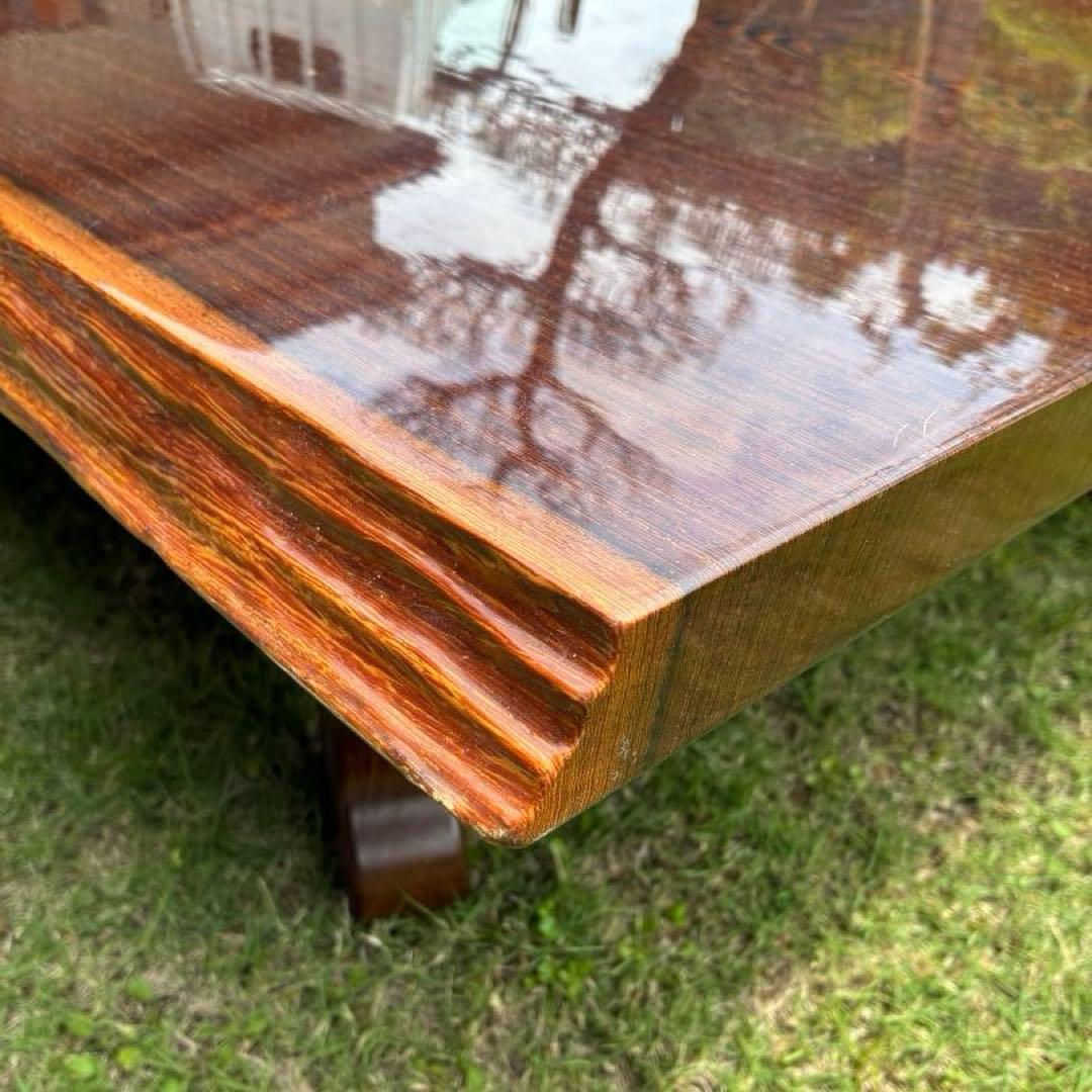 無垢材・鉄刀木（タガヤサン）の座卓