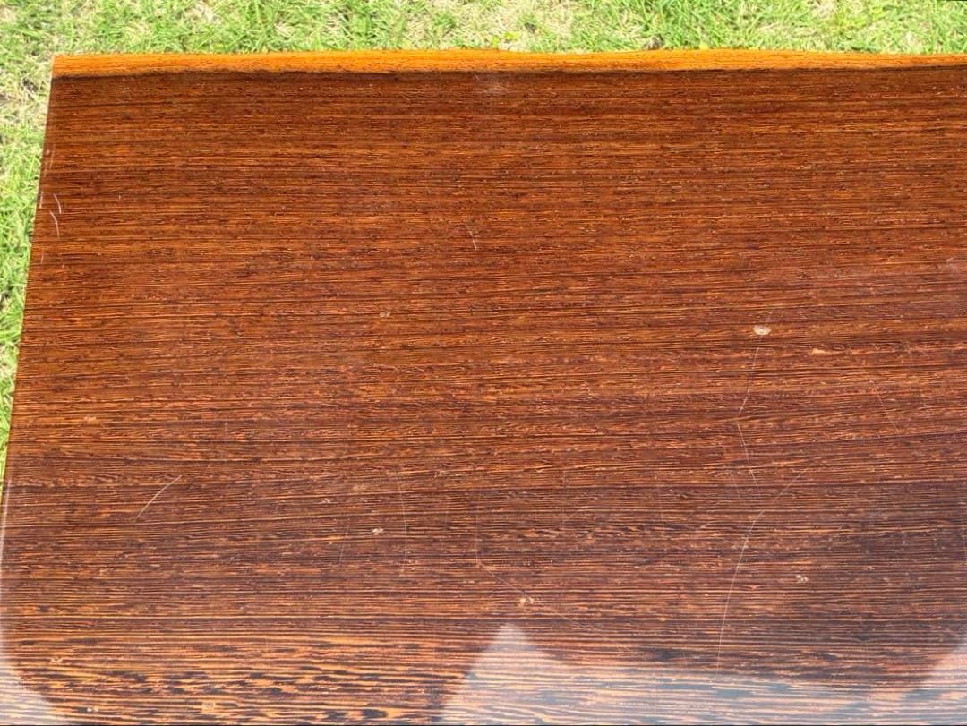 無垢材・鉄刀木（タガヤサン）の座卓