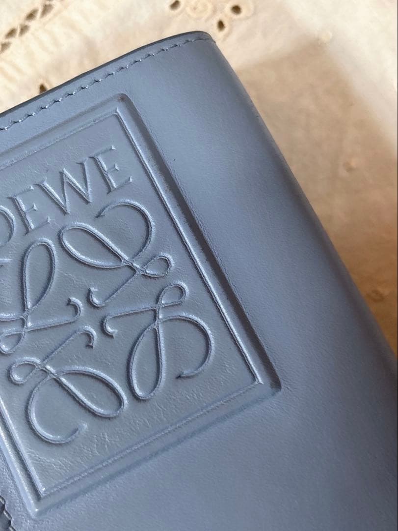 【レア】ロエベ トライフォールド ウォレット三つ折り財布