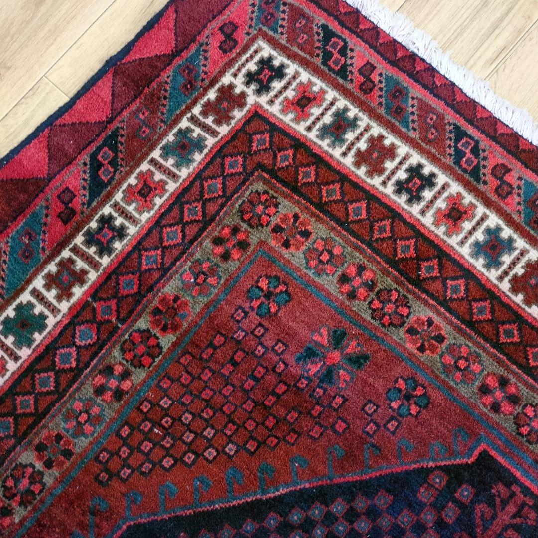 ペルシャ絨毯　シ－ラーズ産 215x135 クリーニング済 shiraz