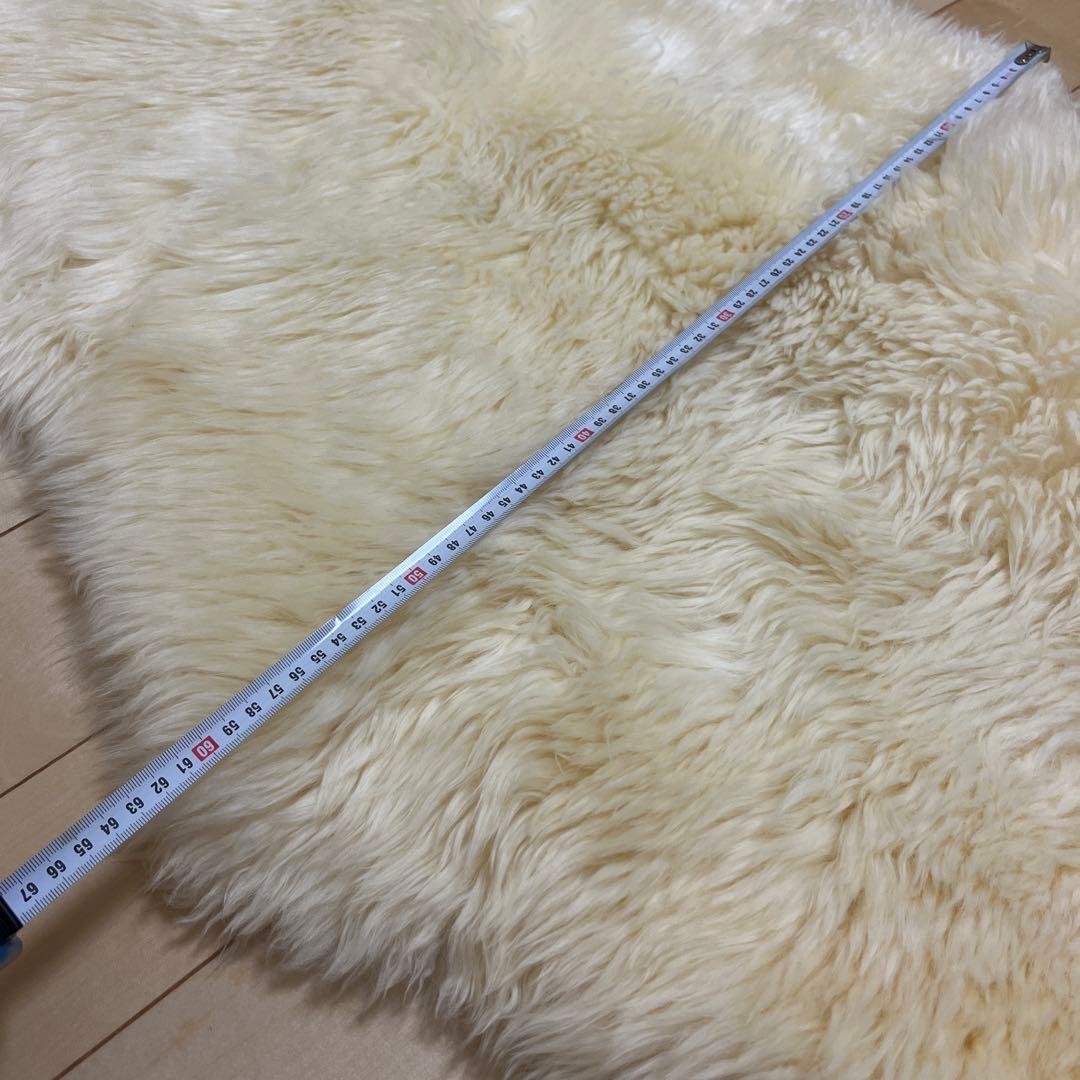 川島織物セルコン　羊毛ラグ 長毛　ムートン　フリース　約65×190cm 羊毛皮