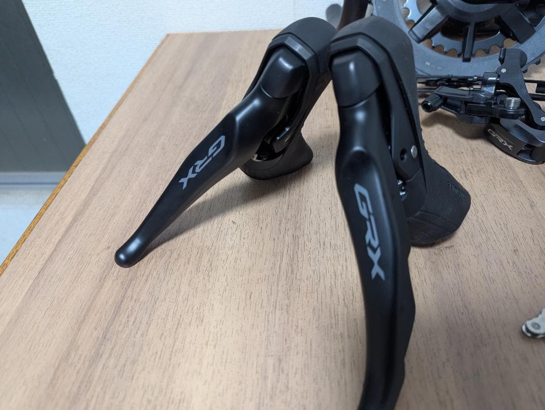 未使用品 Shimano GRX 2×12Sコンポーネントセットハンドル付き