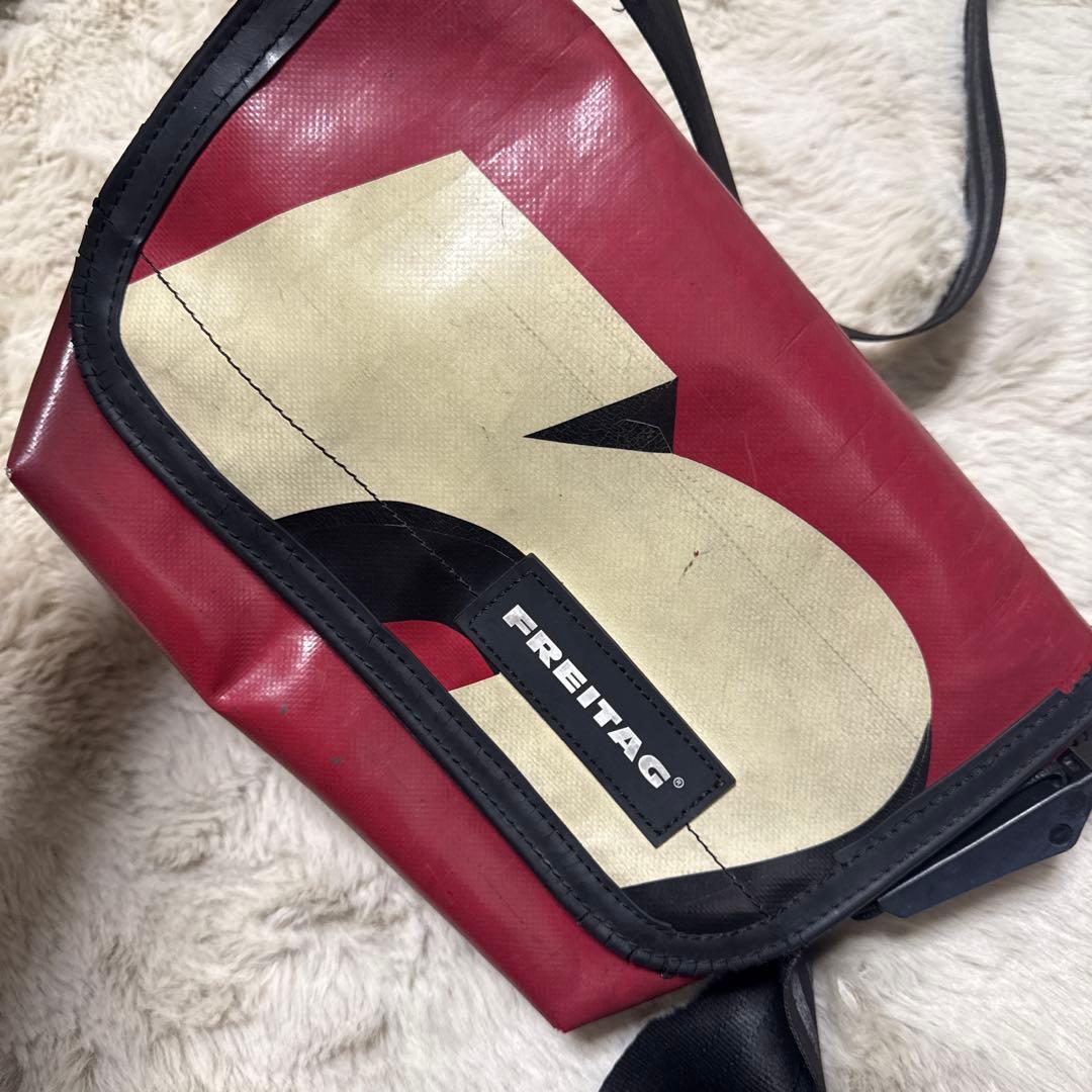 FREITAG フライターグ メッセンジャーバッグ