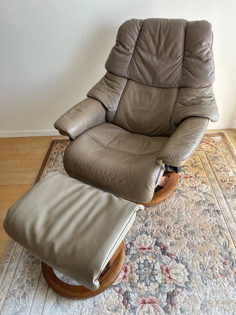 Ekornes エコーネス Reno レノ Mサイズ