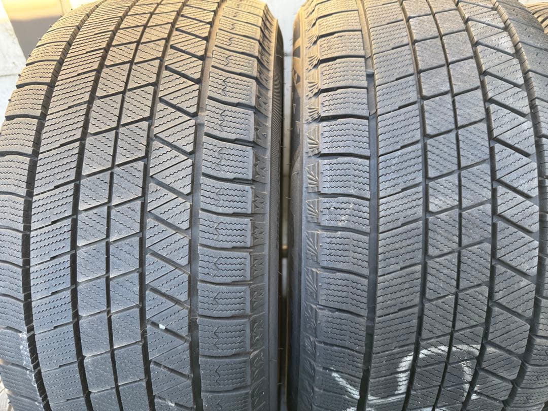 ブリザック VRX3 225/50R16 2本