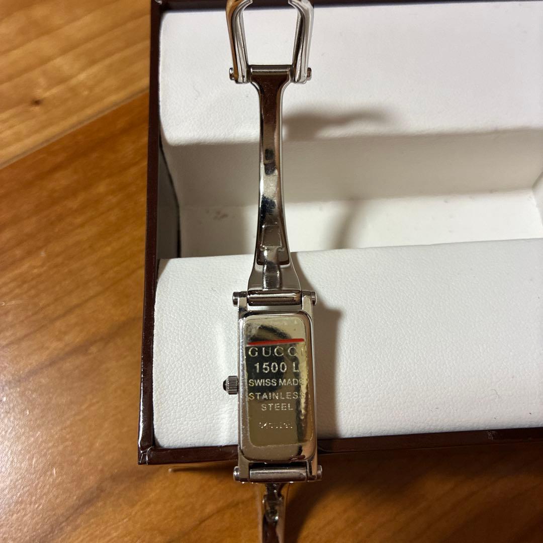 電池交換・整備済み GUCCI 1500L レディース 腕時計 ブラック文字盤
