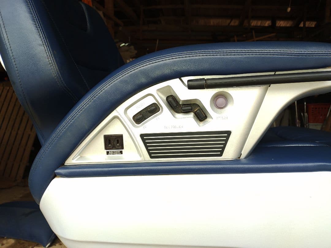 【タカラベルモント 】【理容椅子】【レガロ2】