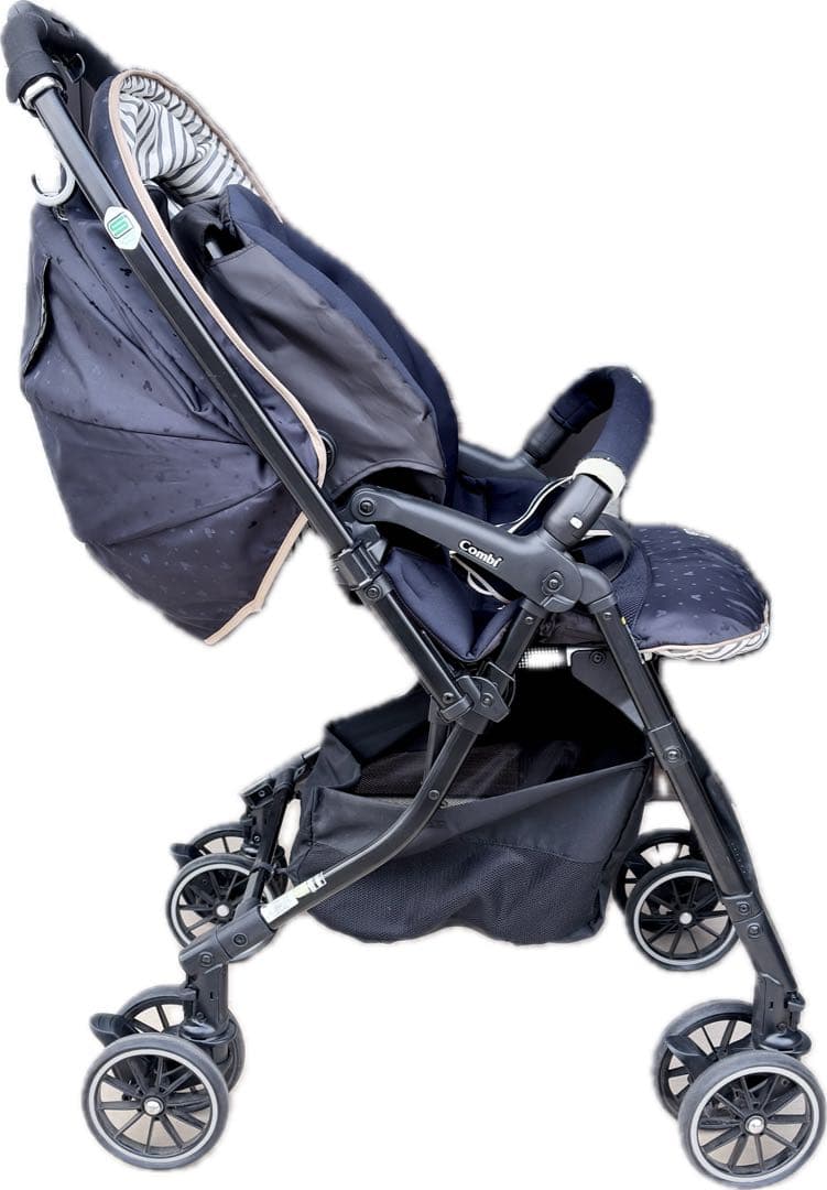 良品　Combi メチャカルハンディオート4キャスミッキーモデル　ネイビー