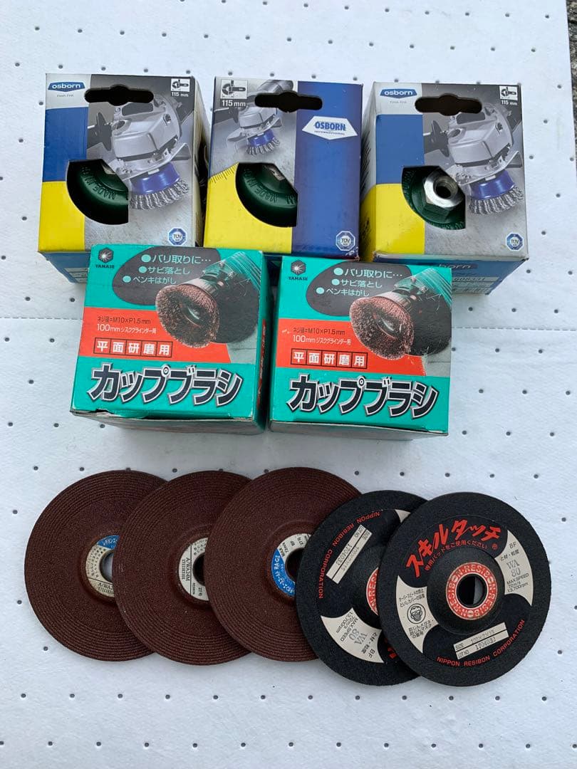 Osborn製とヤナセ製のカップブラシセット‼️おまけ付き‼️