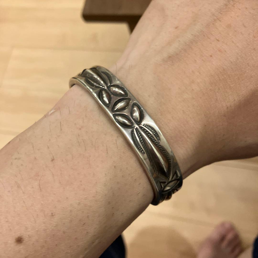 レイアダカイ　バングル　本日のみ値下げ！