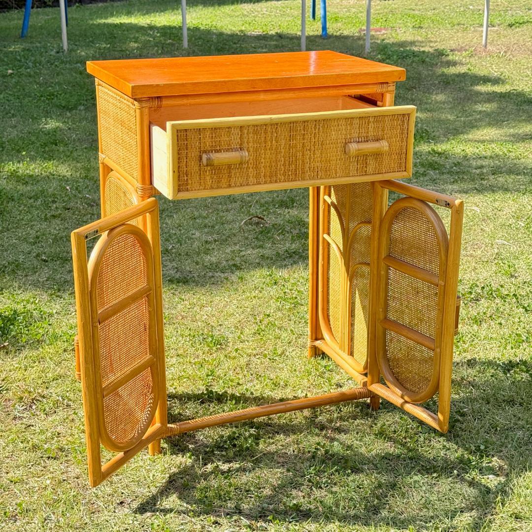 ビンテージ　オールドラタン　キャビネット　ランドリーラック