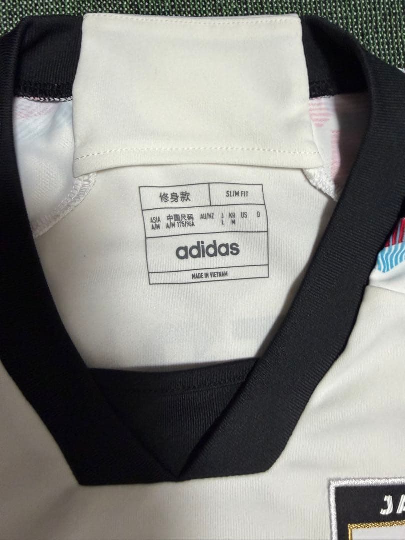 正規品 2022 サッカー日本代表 三笘薫 アウェイユニフォーム