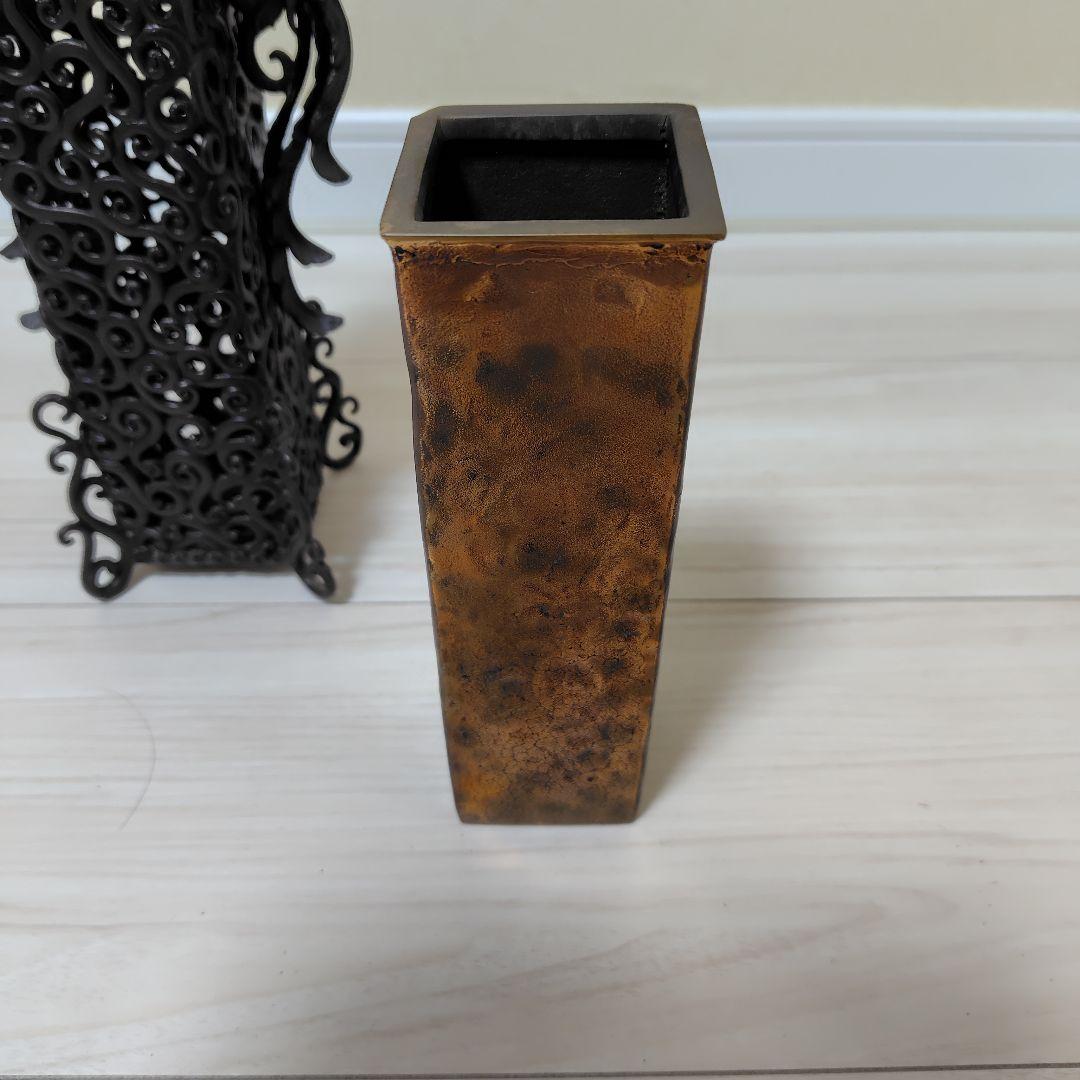 高岡銅器 青銅製花器 角型 唐草透かし 鳳凰耳付（蓋無し）