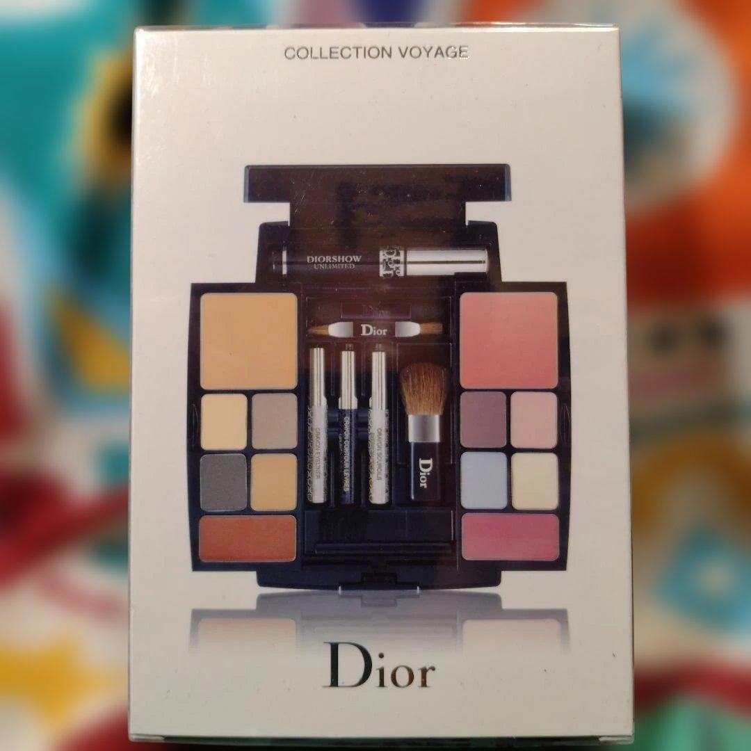 Dior Voyage メイクアップセット、5 DiorAddict リップ